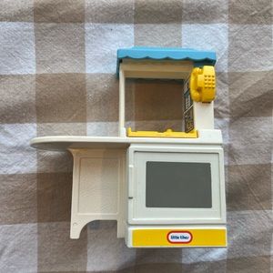 Little Tikes playhouse kitchen EUC